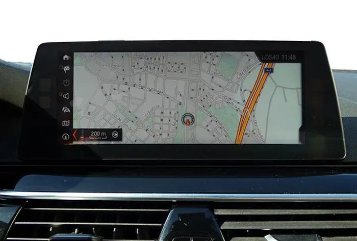 BMW 5 Series • 2020 • 51,000 km 12