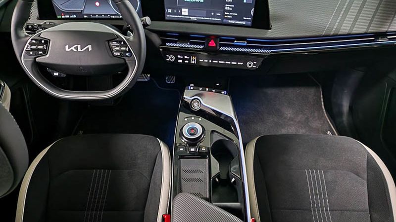 Kia Soul EV • 2023 • 3,165 km 3