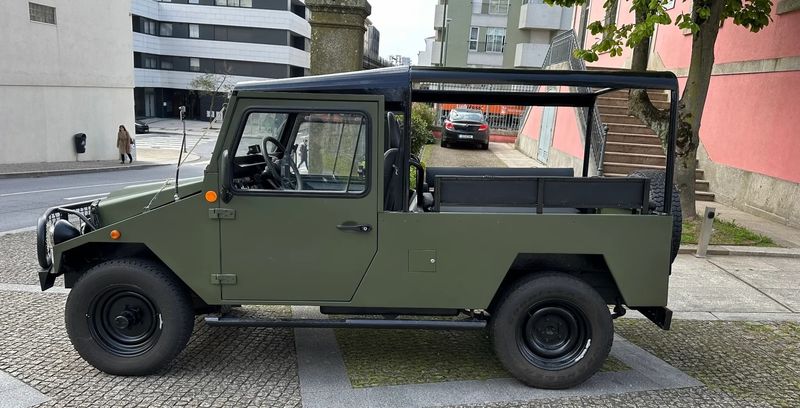 Sinotruk Hohan 6x4 • 1984 • 43,847 km 3