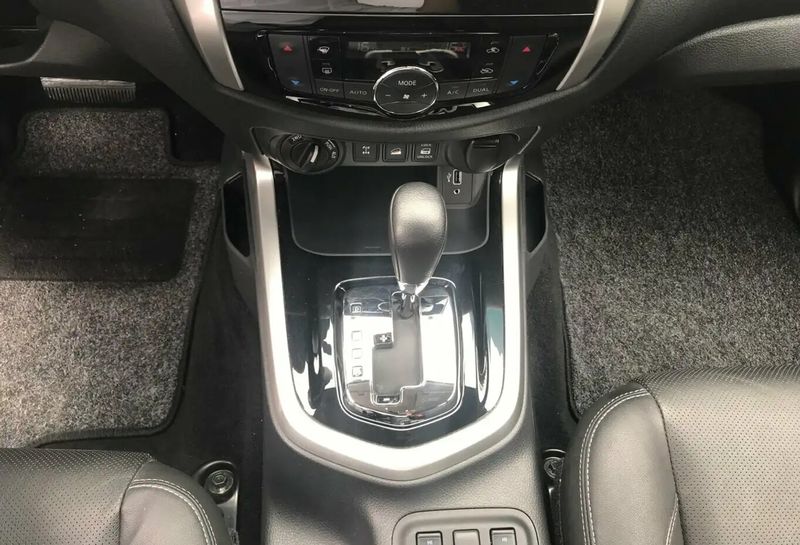 Renault Kadjar • 2021 • 62,000 km 9