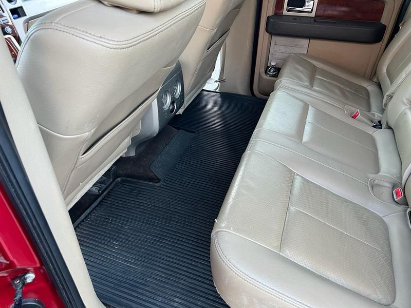 Ford F-150 • 2010 • 165,000 km 14