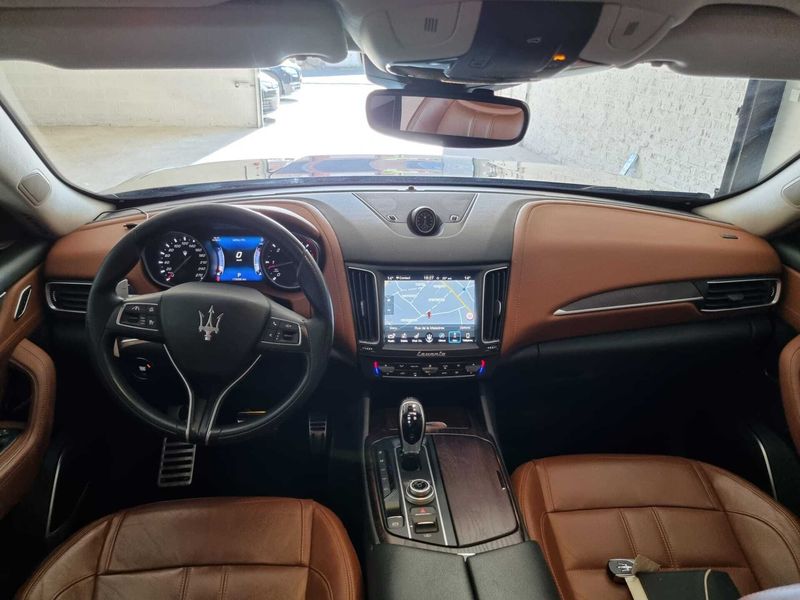 Maserati Levante • 2017 • 98,667 km 5