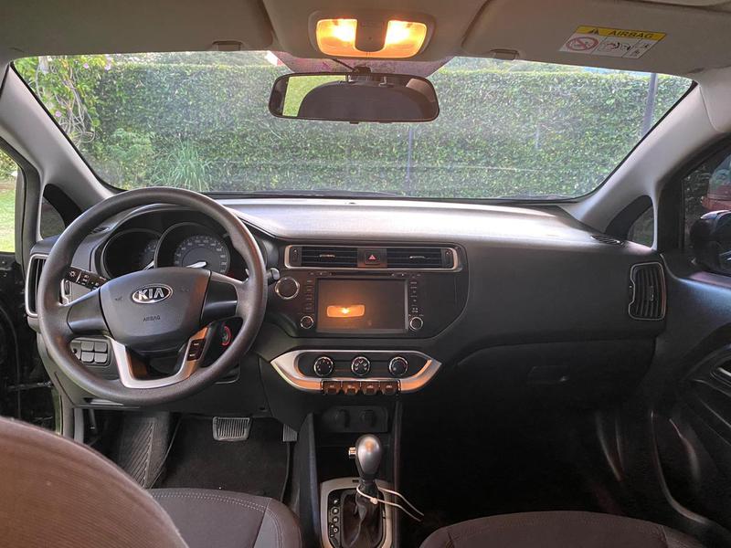 Kia Rio sedan • 2016 • 28,500 km 5