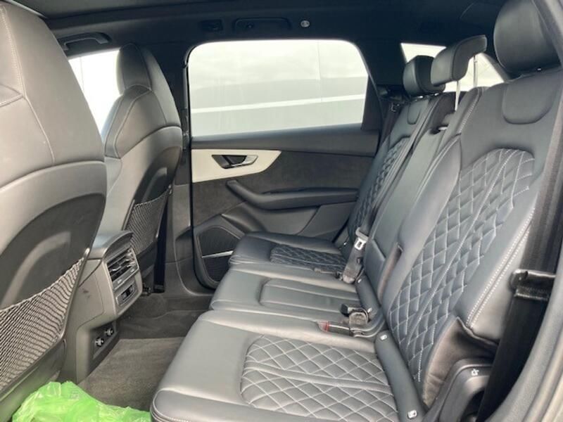 Audi Q7 • 2021 • 87,282 km 17