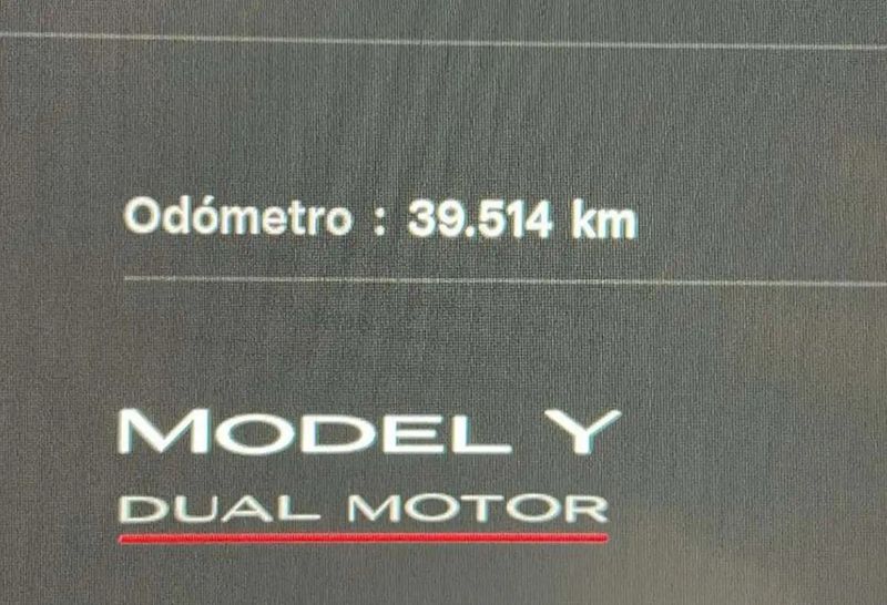 Tesla Model Y • 2023 • 39,514 km 7