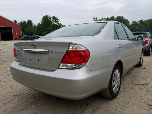 Toyota Camry • 2006 • 10,000 mi 4