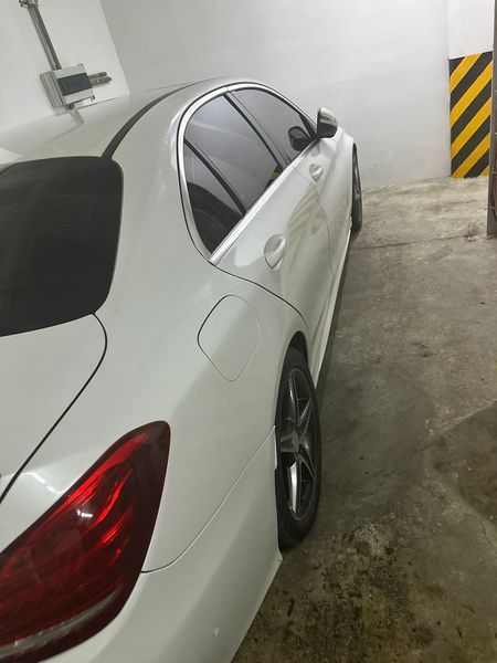 Mercedes-Benz 200 - 300 • 2016 • 119,000 km 2