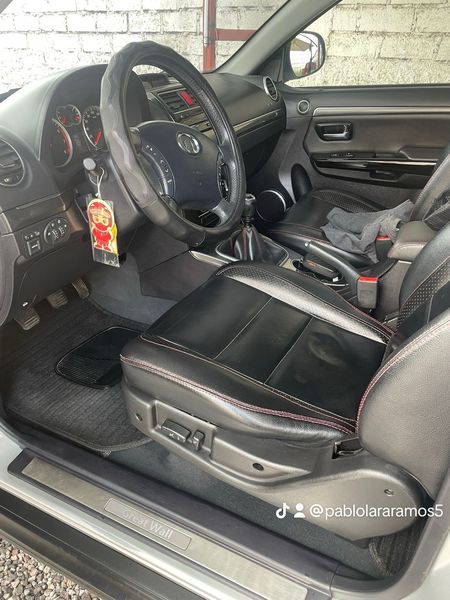 Great Wall Hover • 2018 • 74,000 km 6