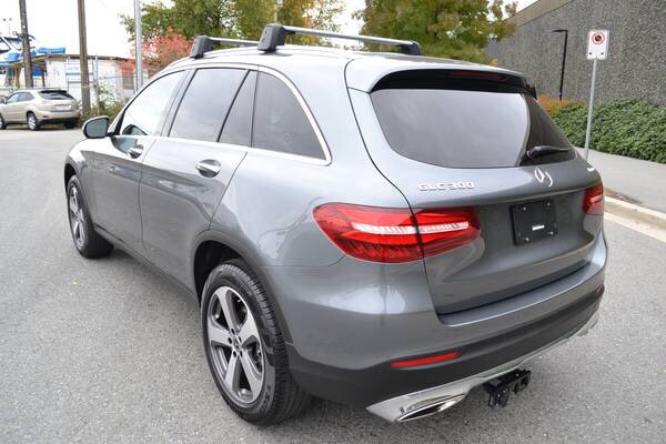 Mercedes-Benz GLC • 2018 • 16,681 km 17