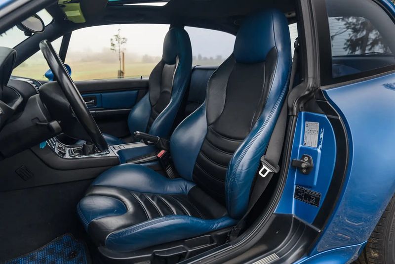 BMW Z3 • 1999 • 62,000 km 4