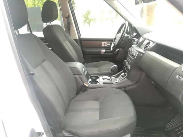 Land Rover Discovery • 2010 • 140,000 km 8