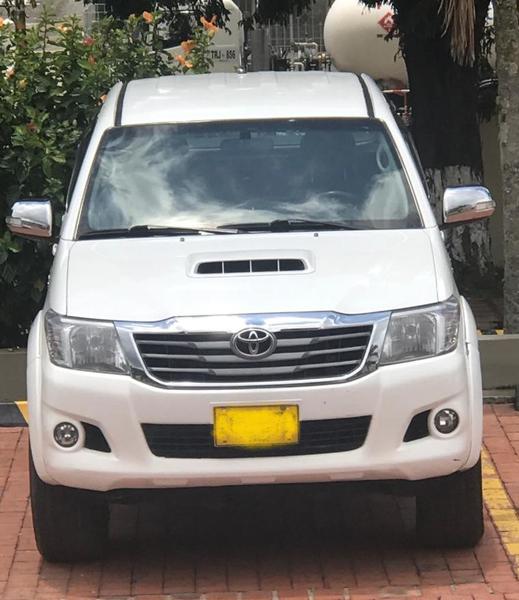 Toyota Hilux • 2015 • 104,000 km 2