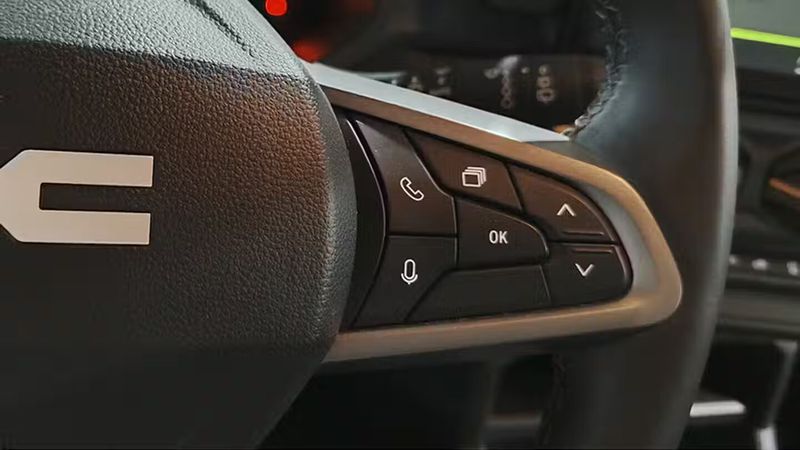 Dacia Duster • 2024 • 10,170 km 28