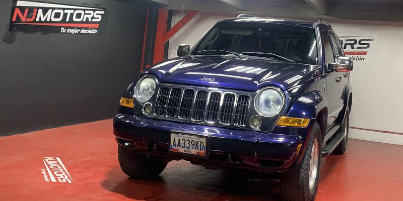 Jeep Cherokee • 2007 • 140,000 km 2
