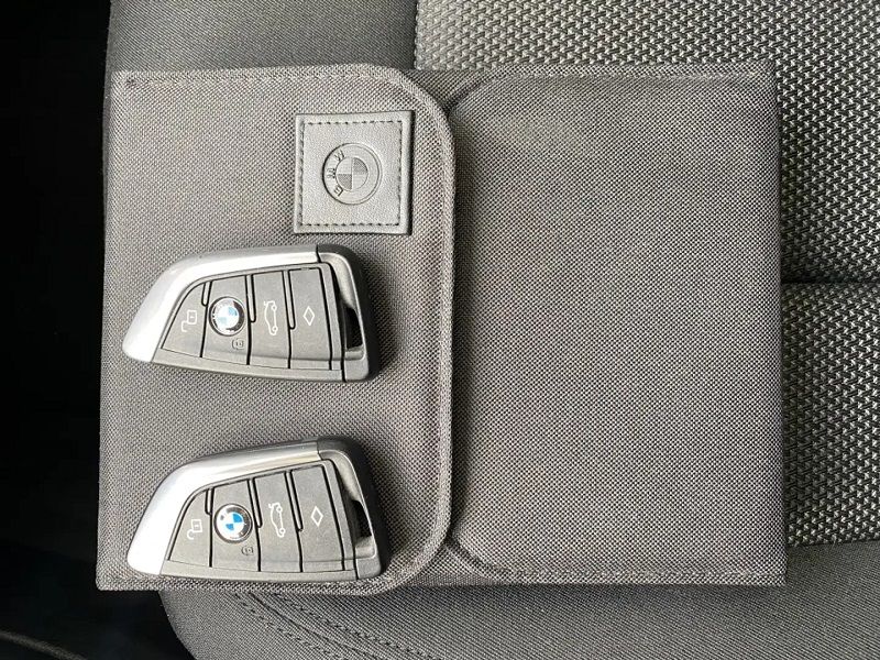 BMW X3 • 2018 • 45,900 km 11