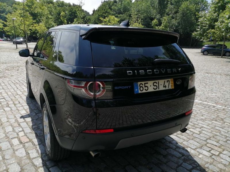 Land Rover Discovery Sport • 2017 • 86,000 km 4
