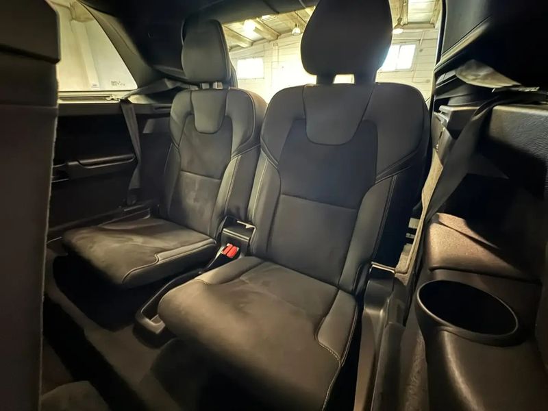 Volvo XC90 • 2021 • 121,000 km 16