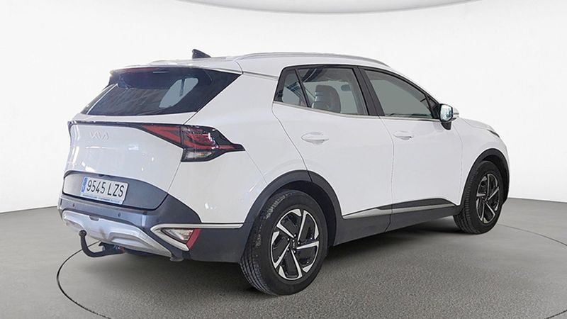 Kia Sportage • 2022 • 19,280 km 4