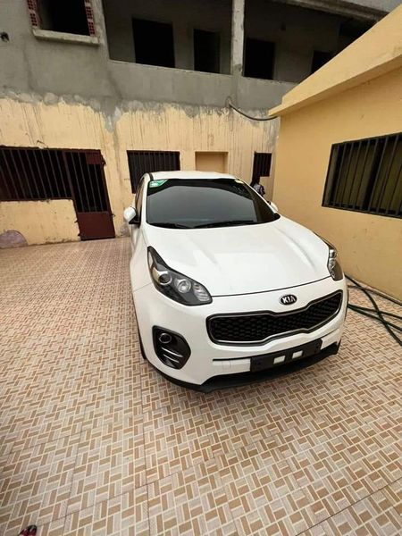 Kia Sportage • 2018 • 50,000 km 3