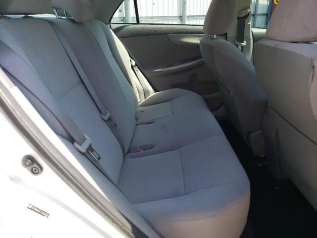 Toyota Corolla • 2010 • 2 km 5