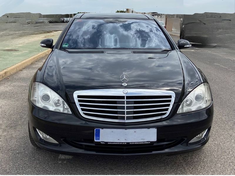 Mercedes-Benz S-Class • 2008 • 468,000 km 2