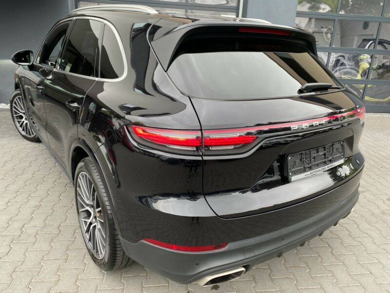 Porsche Cayenne • 2018 • 36,100 km 2