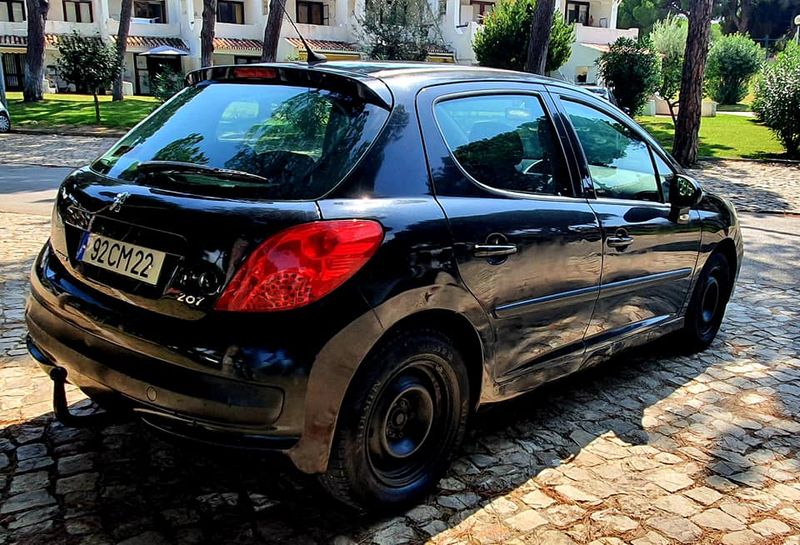 Peugeot 207 • 2006 • 365,000 km 5