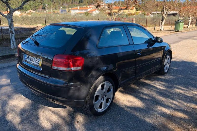 Audi A3 • 2004 • 349,999 km 2