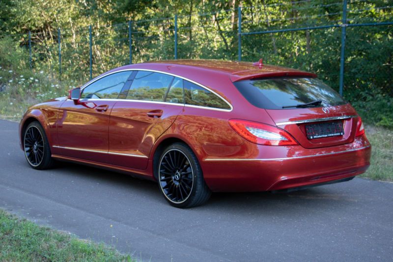 Mercedes-Benz CLS • 2014 • 144,991 km 6