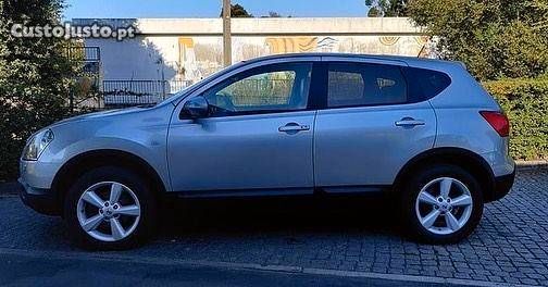 Nissan Qashqai • 2008 • 200,000 km 2