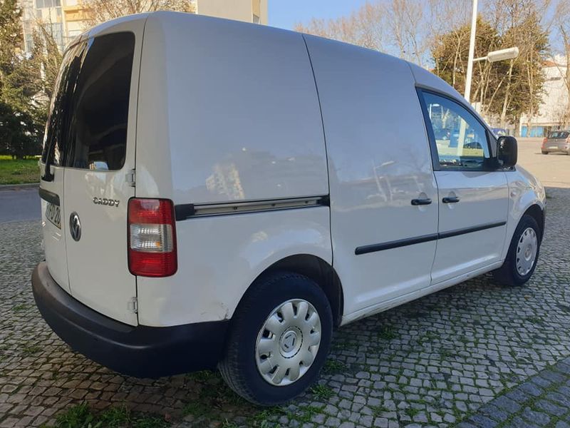 Volkswagen Caddy • 2008 • 40,000 km 4