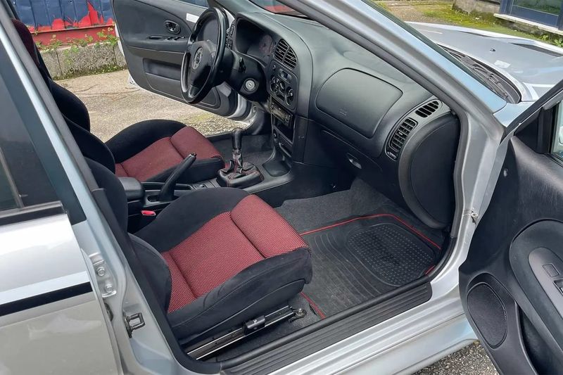 Mitsubishi Lancer Evo • 2000 • 91,744 km 8