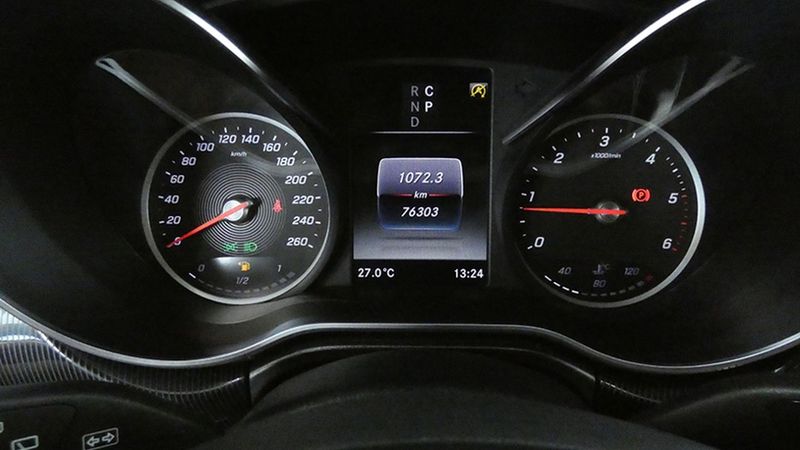 Mercedes-Benz 310 Van • 2019 • 76,300 km 16