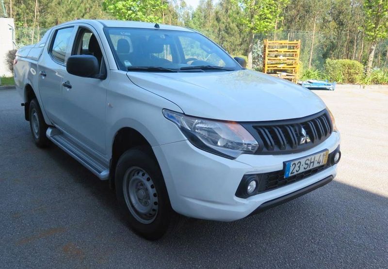 Mitsubishi L200 • 2016 • 90,000 km 1