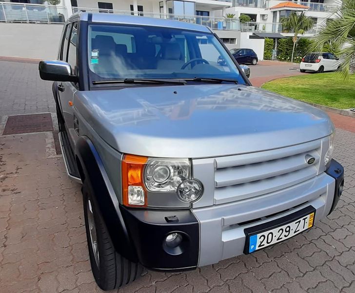 Land Rover Discovery • 2009 • 219,000 km 1