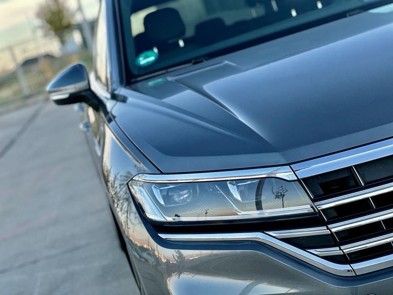 Volkswagen Touareg • 2019 • 160,000 km 11