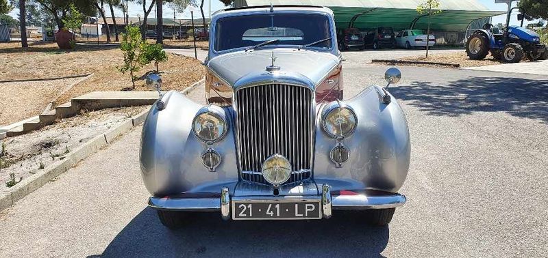 Bentley Continental GT3-R • 1954 • 47,800 km 1