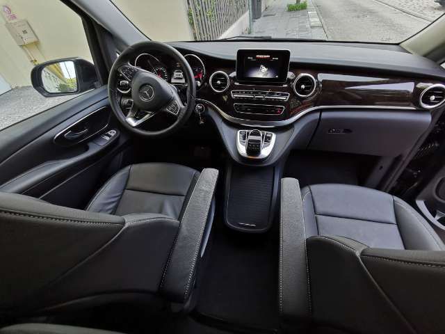 Mercedes-Benz Sprinter • 2018 • 166,000 km 8