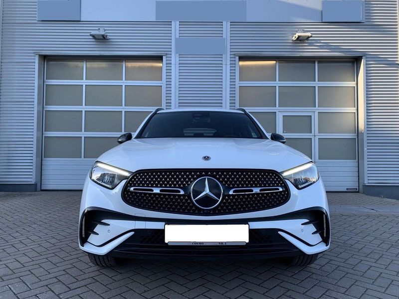 Mercedes-Benz GLC • 2023 • 74,011 km 2