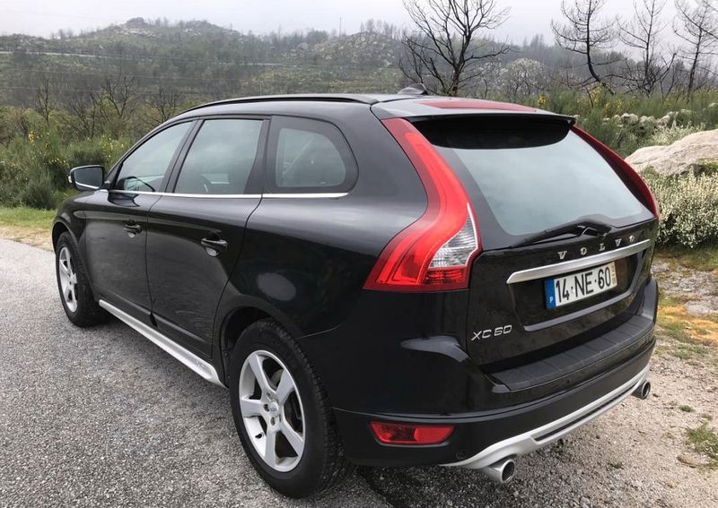 Volvo XC60 • 2012 • 160,000 km 2