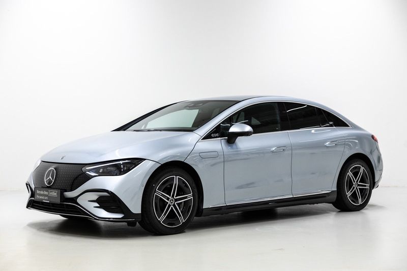 Mercedes-Benz Trieda E • 2023 • 19,000 km 1