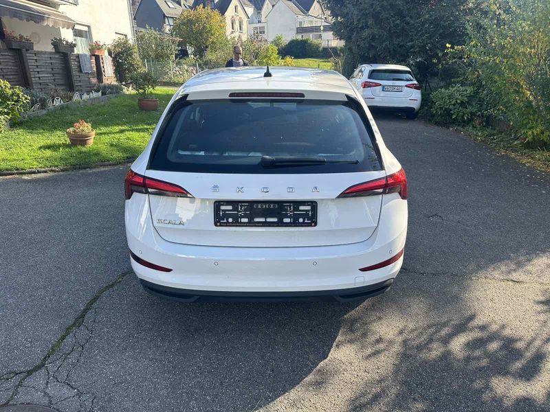 Škoda Rapid • 2019 • 182,500 km 5