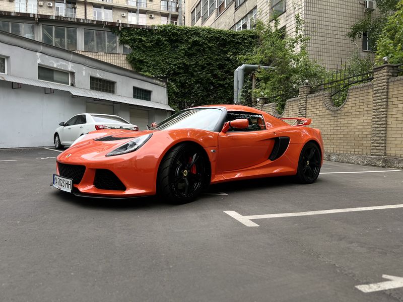 Lotus Exige • 2015 • 16,800 km 1