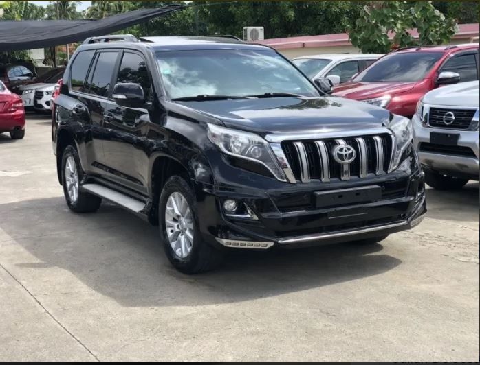 Toyota Land Cruiser • 2015 • 100,000 km 5