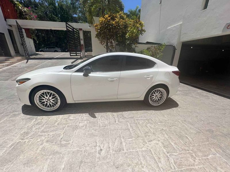 Mazda 3 • 2018 • 49,000 mi 3