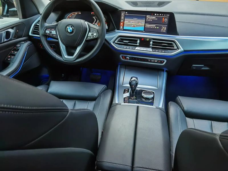 BMW X5 • 2019 • 38,000 km 8
