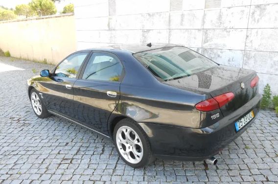 Alfa Romeo 166 • 2003 • 248,143 km 2