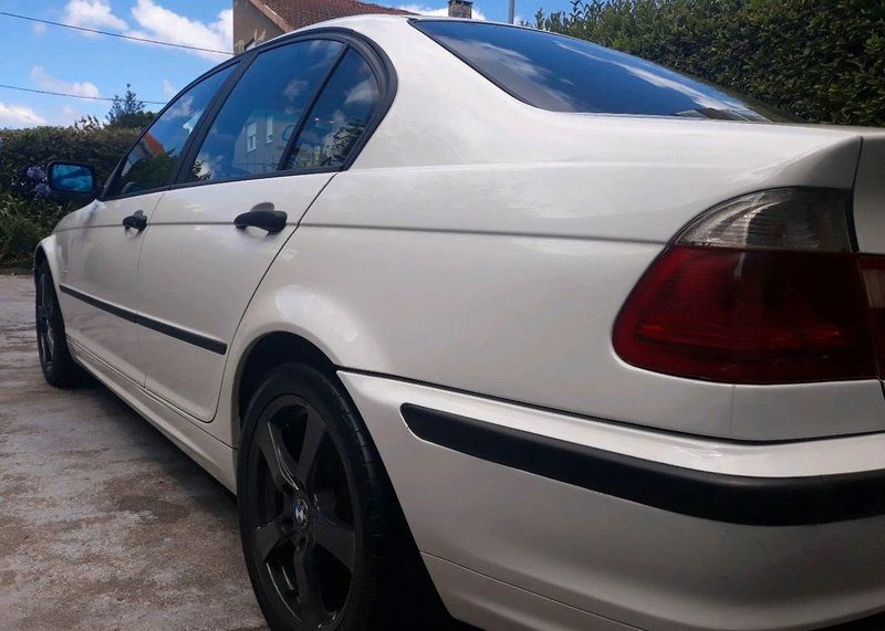 BMW 1 Series • 2000 • 250,000 km 5