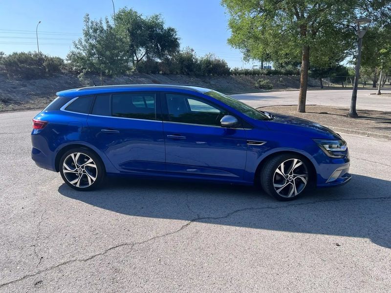 Renault Megane II • 2017 • 69,200 km 5
