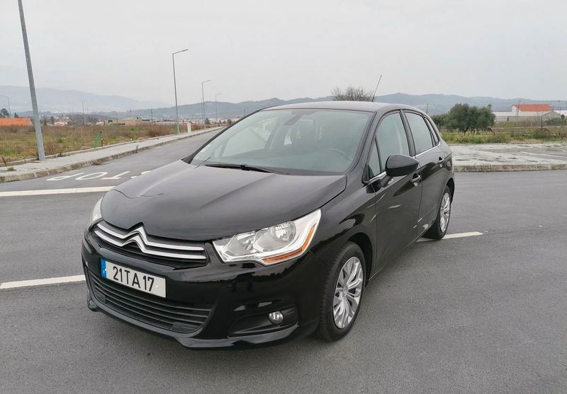 Citroën C4 • 2014 • 200,000 km 1